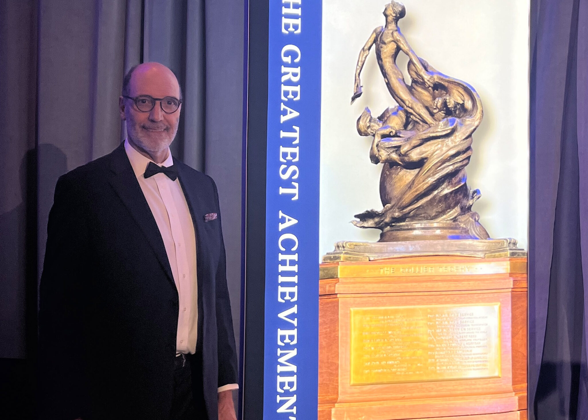 Robert at the Robert J. Collier Trophy Dinner honoring the OSIRIS-REx team